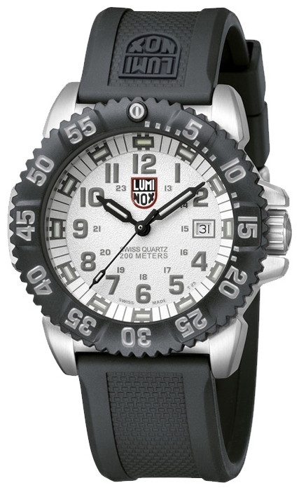 Luminox L-3157 wrist watches for men - 1 photo, image, picture