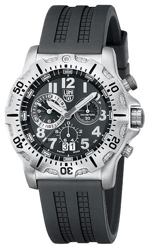 Luminox L-8153 wrist watches for men - 2 photo, picture, image