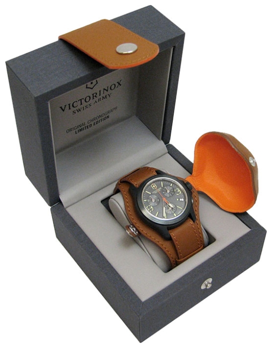 Victorinox V241594 wrist watches for men - 2 photo, picture, image